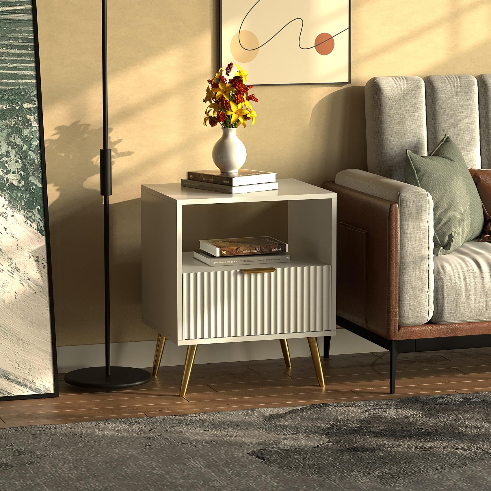 HYGRAD BUILT TO SURVIVE Living Room End Table Sofa Side Table Bedside Table Nightstand White With Golden Legs Modern Luxury Styled
